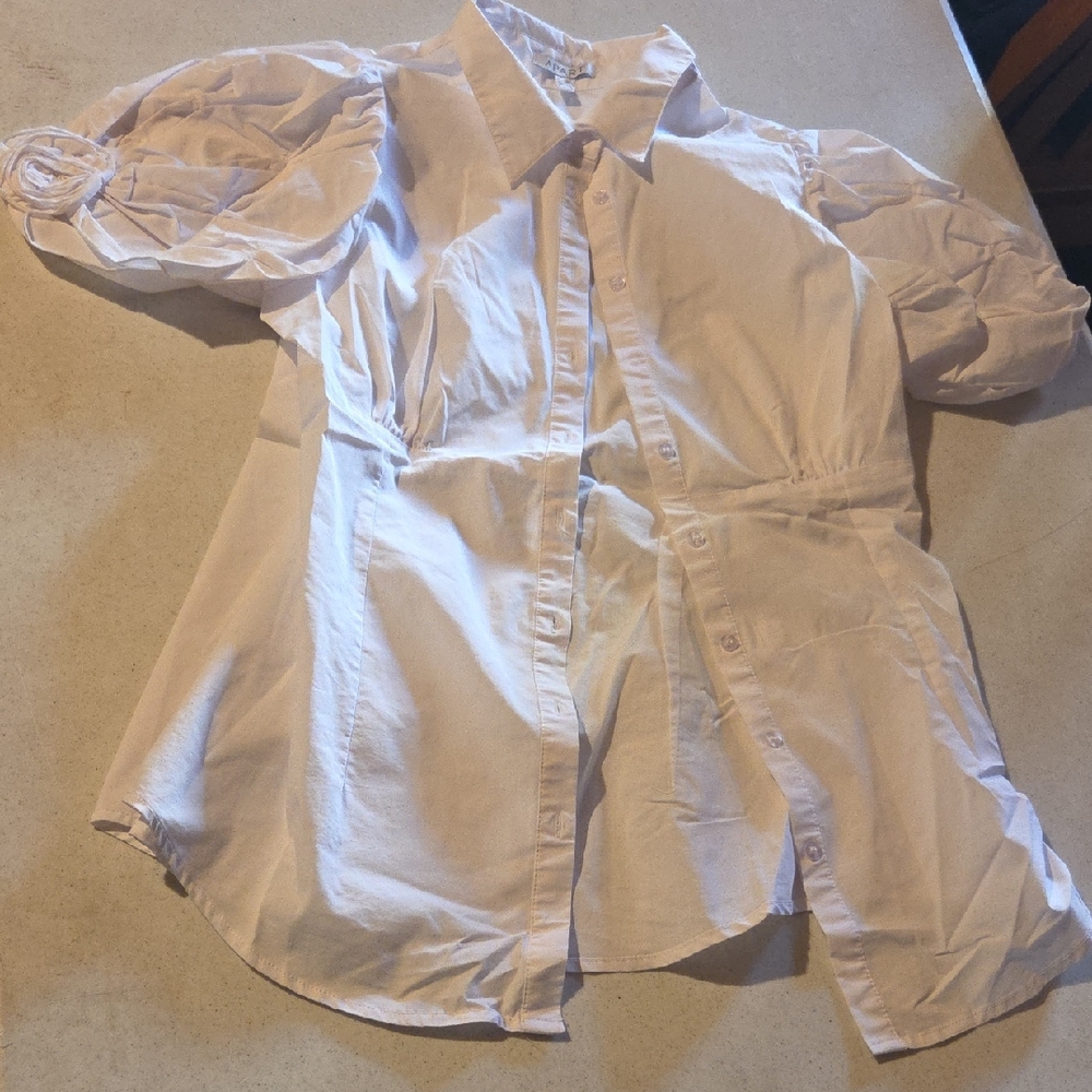 Chic White Puff Button Down Shirt - image 1